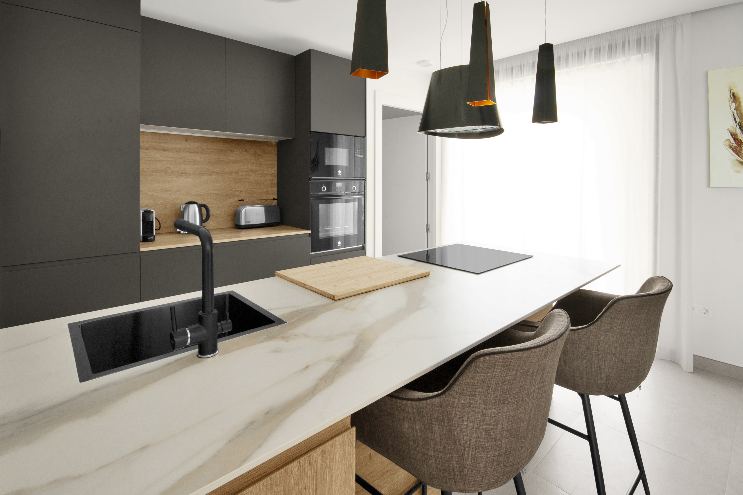 aLTAONA SHOWHOUSE BY HELMUT POTZL DAMIDI HOMES (1)