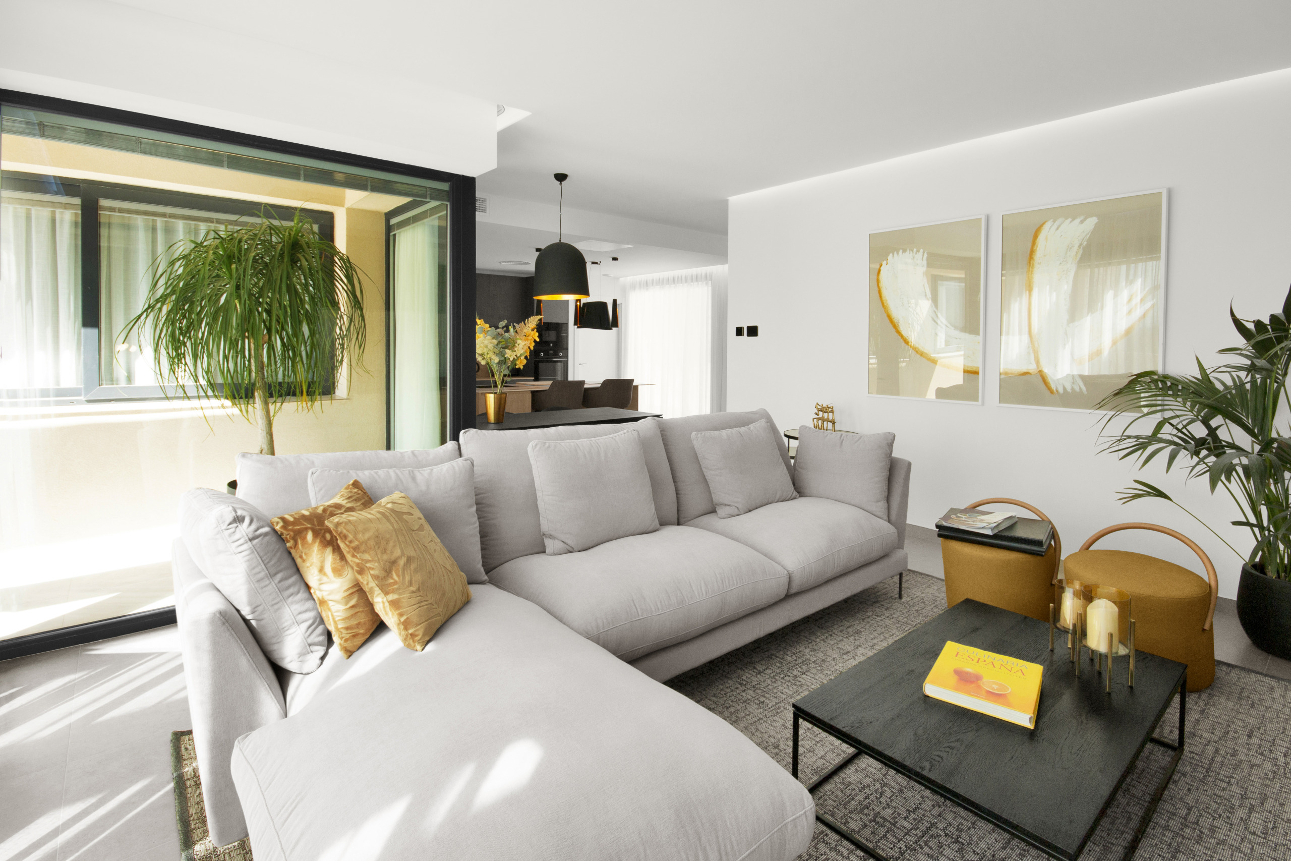 SPANI, NATURE LIVING, NEW STYLE PROPERTY, HOUSE FOR SALE, LUXUS FOR SALE, NEAR BEACH, QUIET AND RELAXING WITH FAMILY. RETIREMENT, SUPERMARKET NEXT DOOR